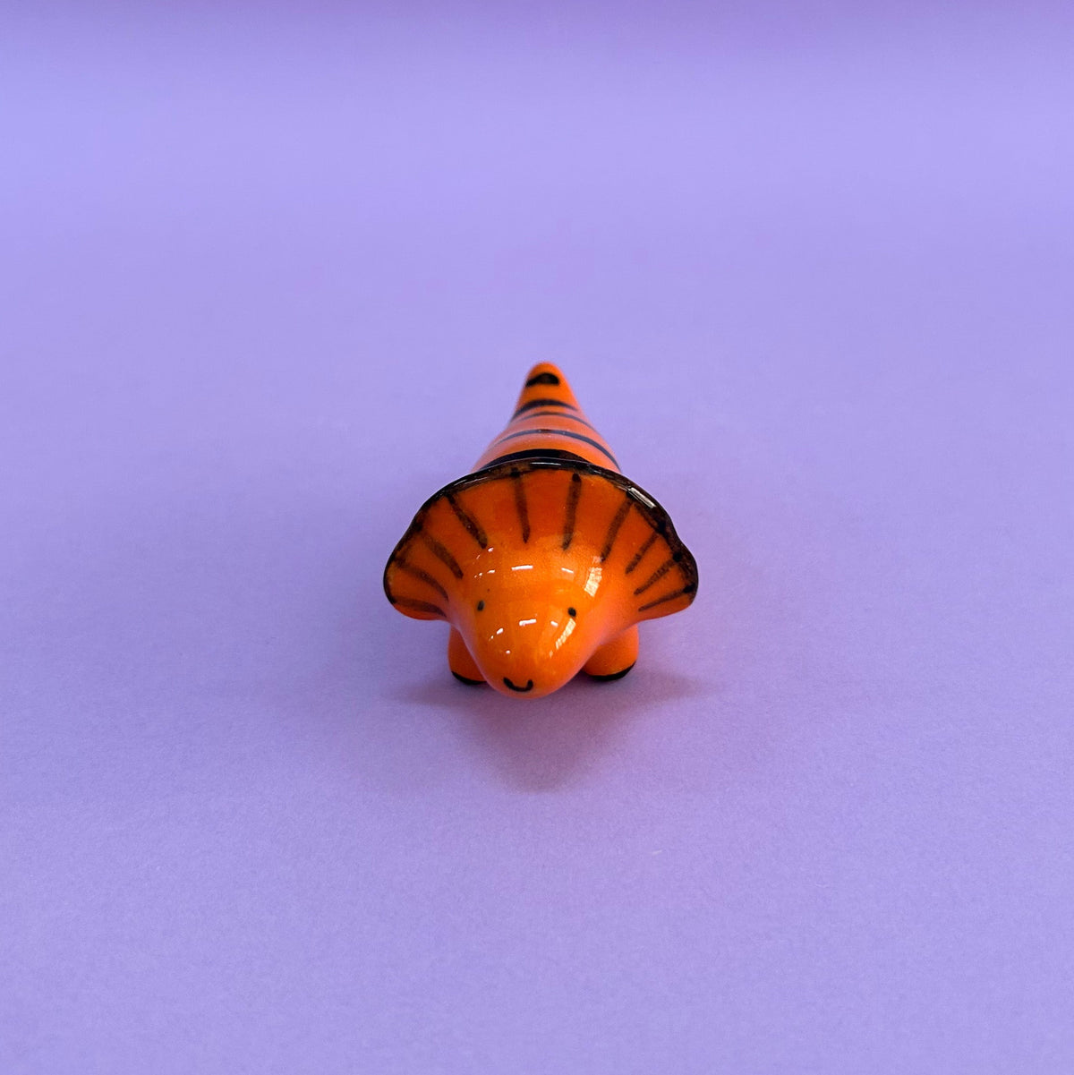 Dino naranja