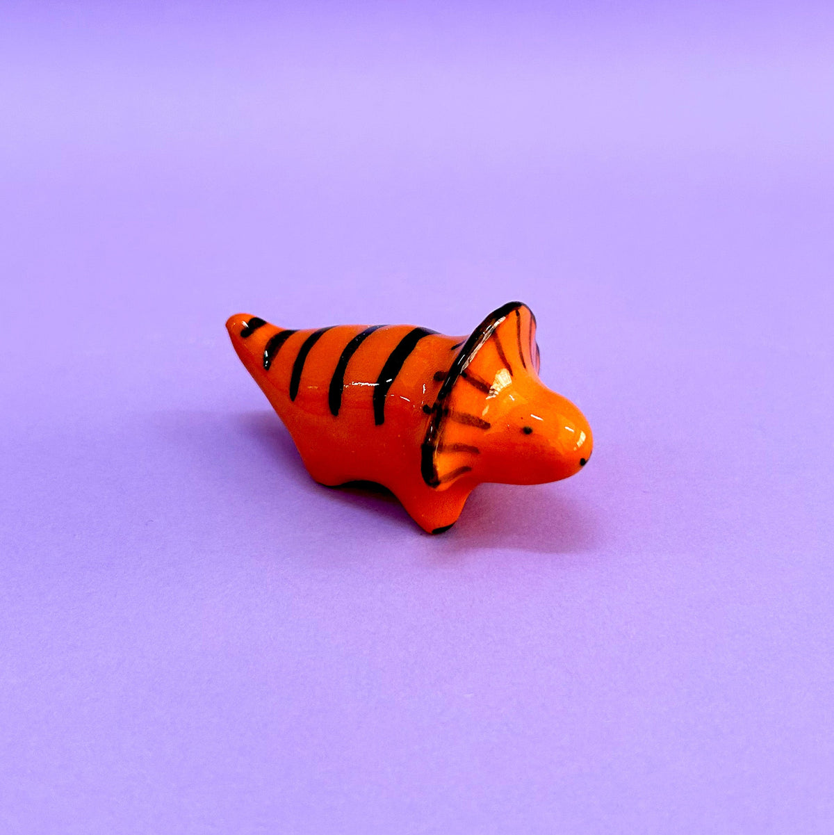 Dino naranja