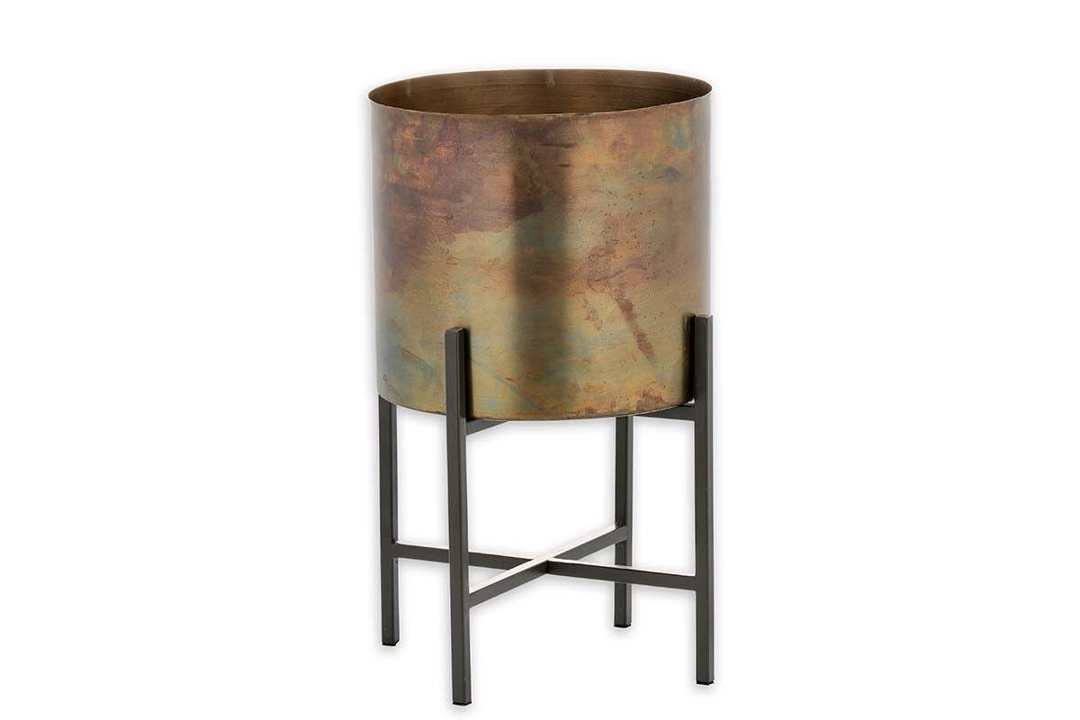 Nkuku Juoni Iron Planter