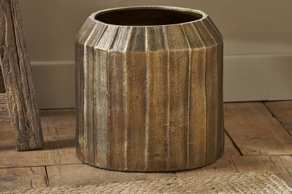 Nkuku Nabara Cast Aluminium Planter – Antique Brass