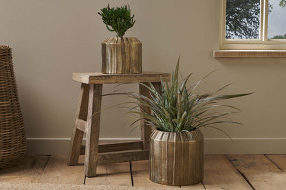 Nkuku Nabara Cast Aluminium Planter – Antique Brass