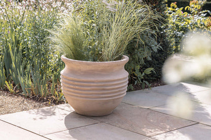 Nkuku Ullu Terracotta Planter – Terracotta