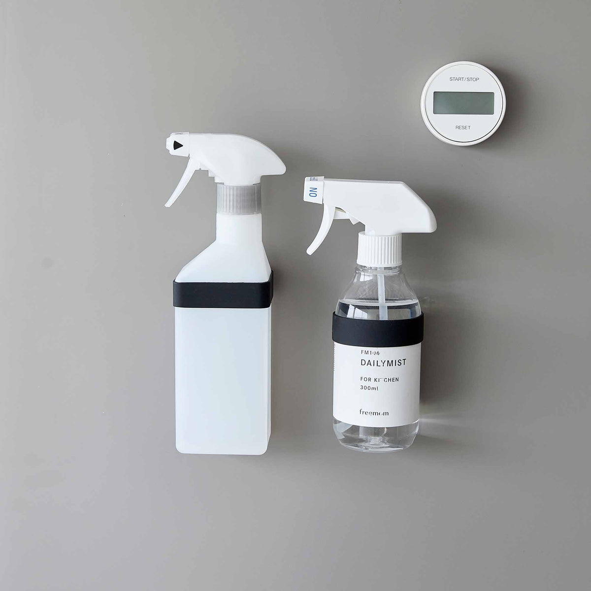 Magnetic Bottle Holder - Silicone