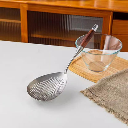 📢📢40% OFF !! ⏰ Stainless Steel Skimmer Spoon – Fast draining, heat-safe & versatile – Perfect for frying, soups & pasta 🍳