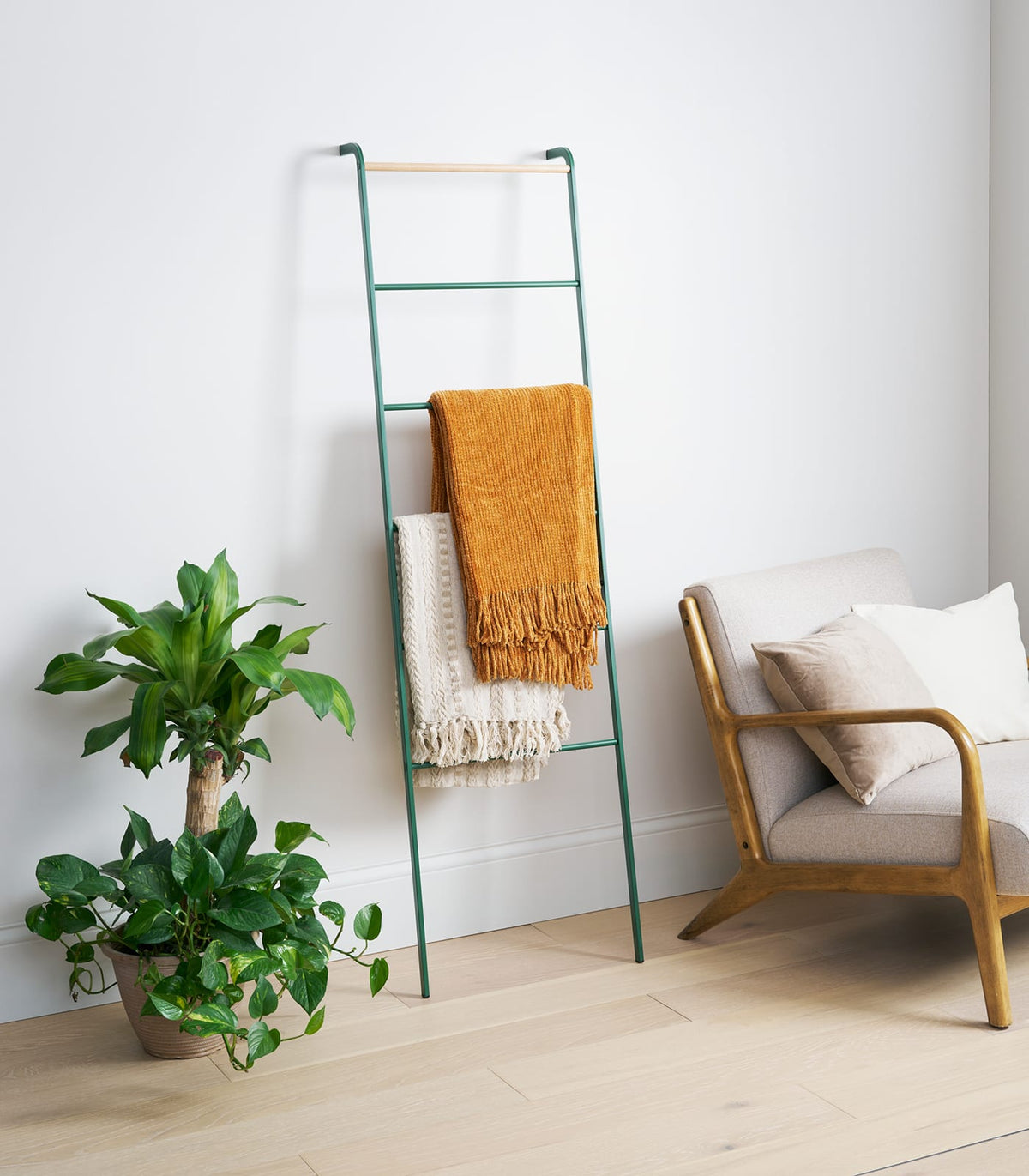 Leaning Storage Ladder (63" H)  - Steel